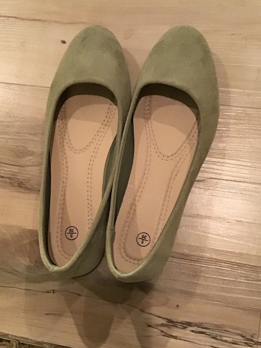 Amazon Women's Sage Green Ballet Flats
